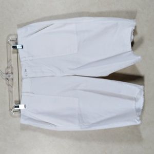 02528 Venezia cream stretch Bermuda shorts 16